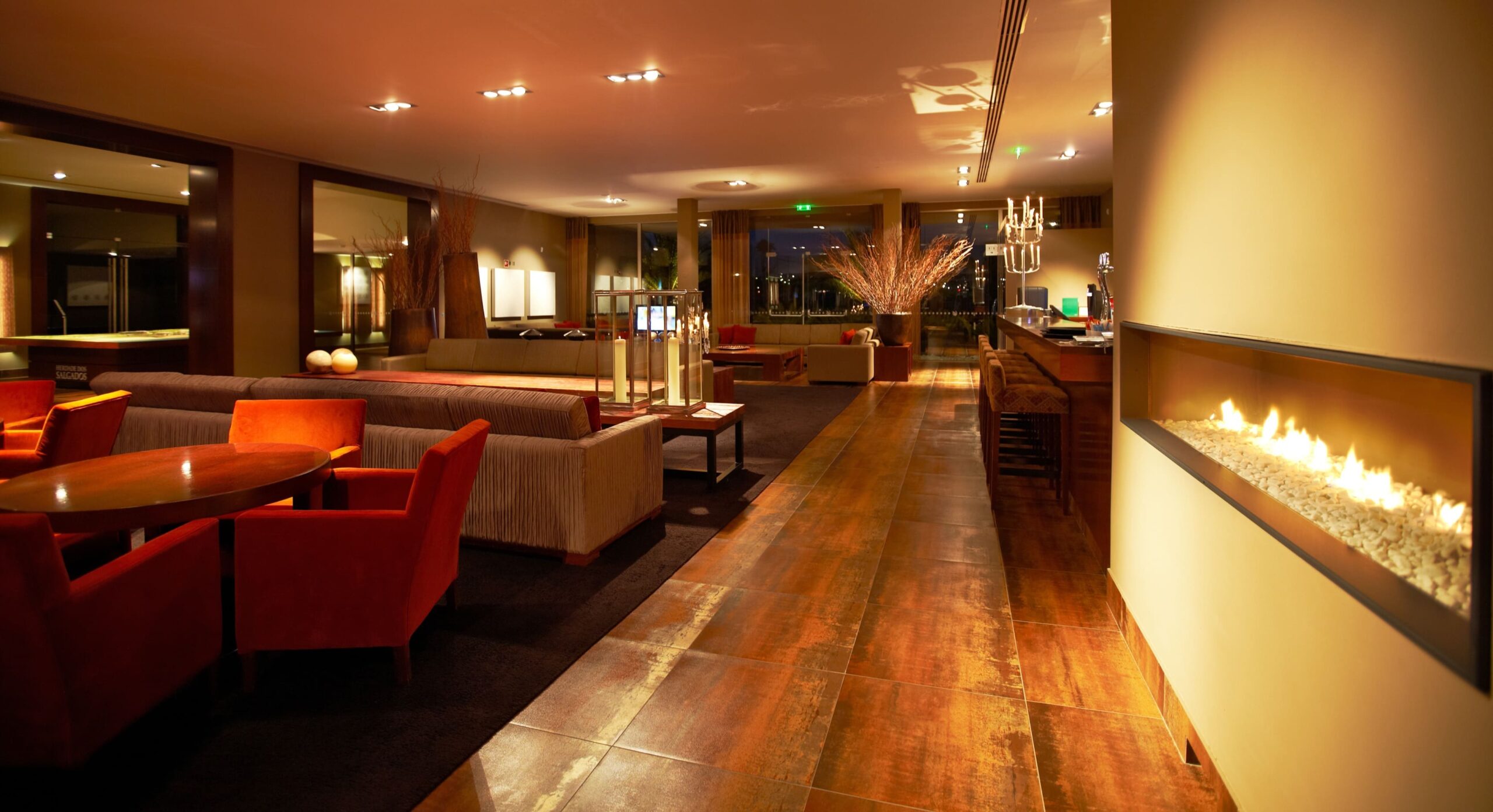 Clubhouse indoor view at Salgados Golf Course